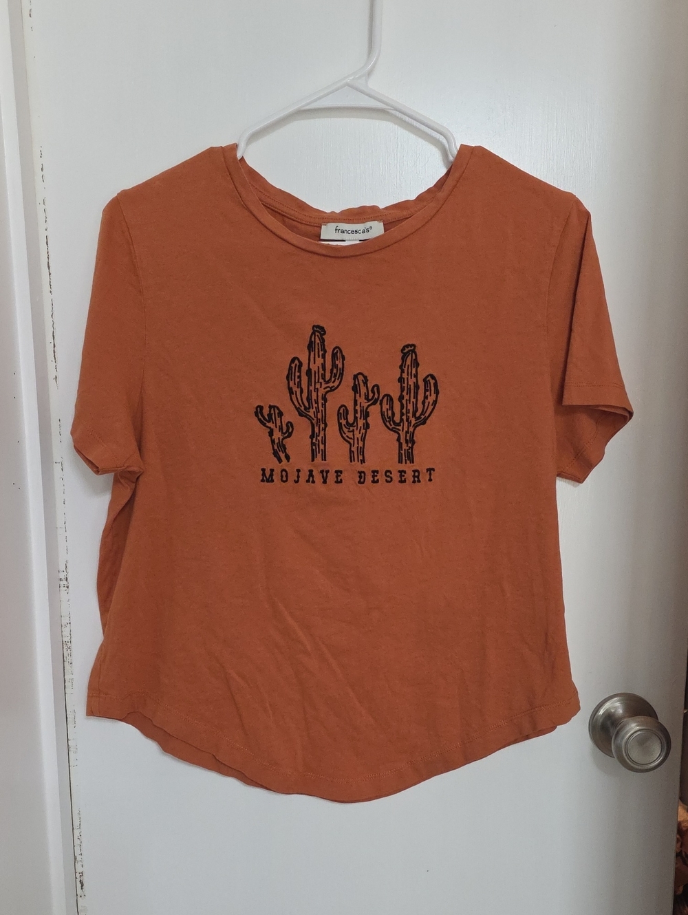 Francesca's Collections Rust Cactus Mojave Desert Short Sleeve Tee